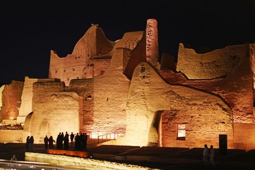 Riyadh: Why You Should Visit This Amazing City!